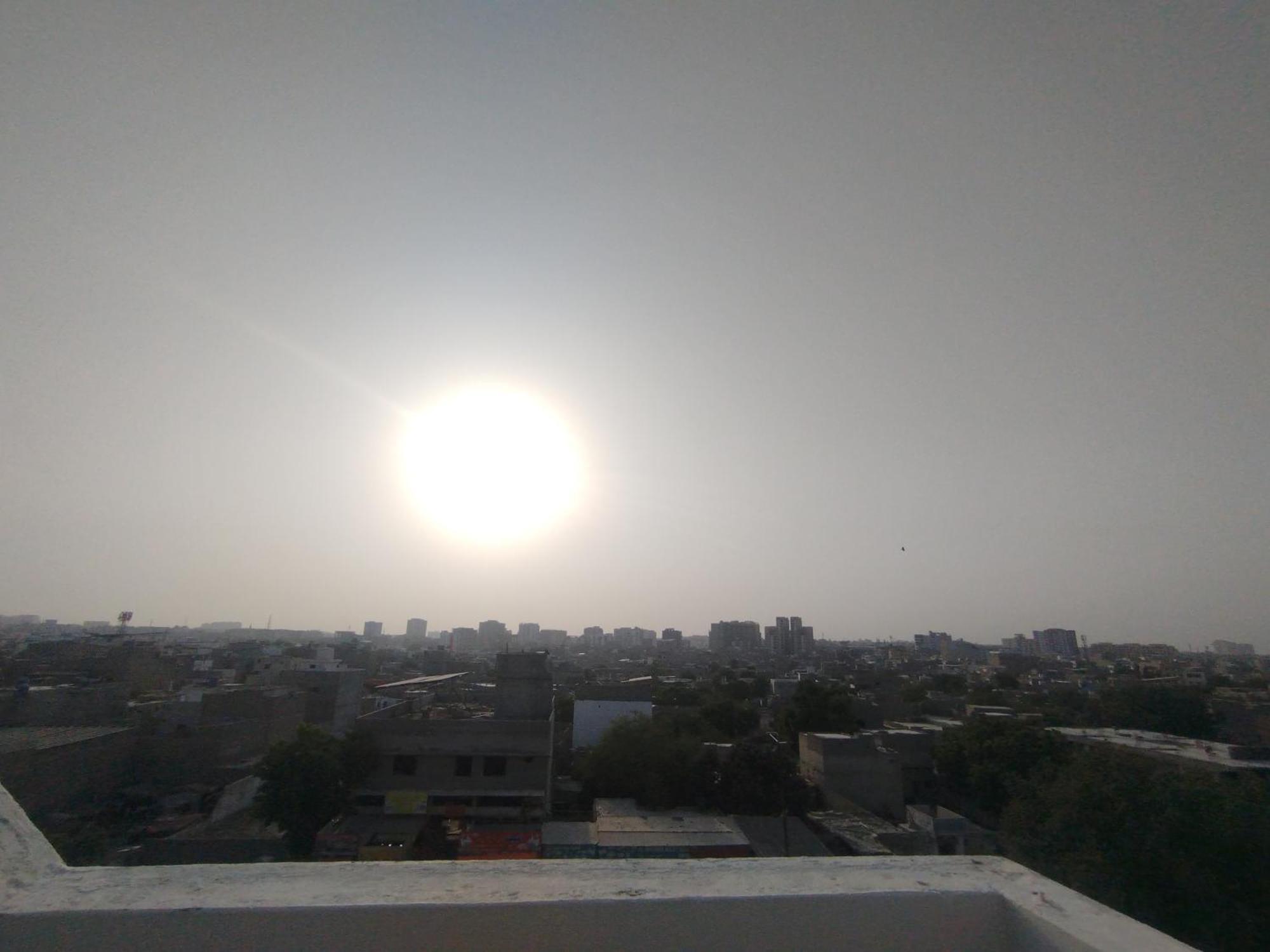Hotel Crown Plaza, Near Karachi Airport, Darul Sehat Hospital, Dow, Agha Khan And Liaqat Hospital Esterno foto