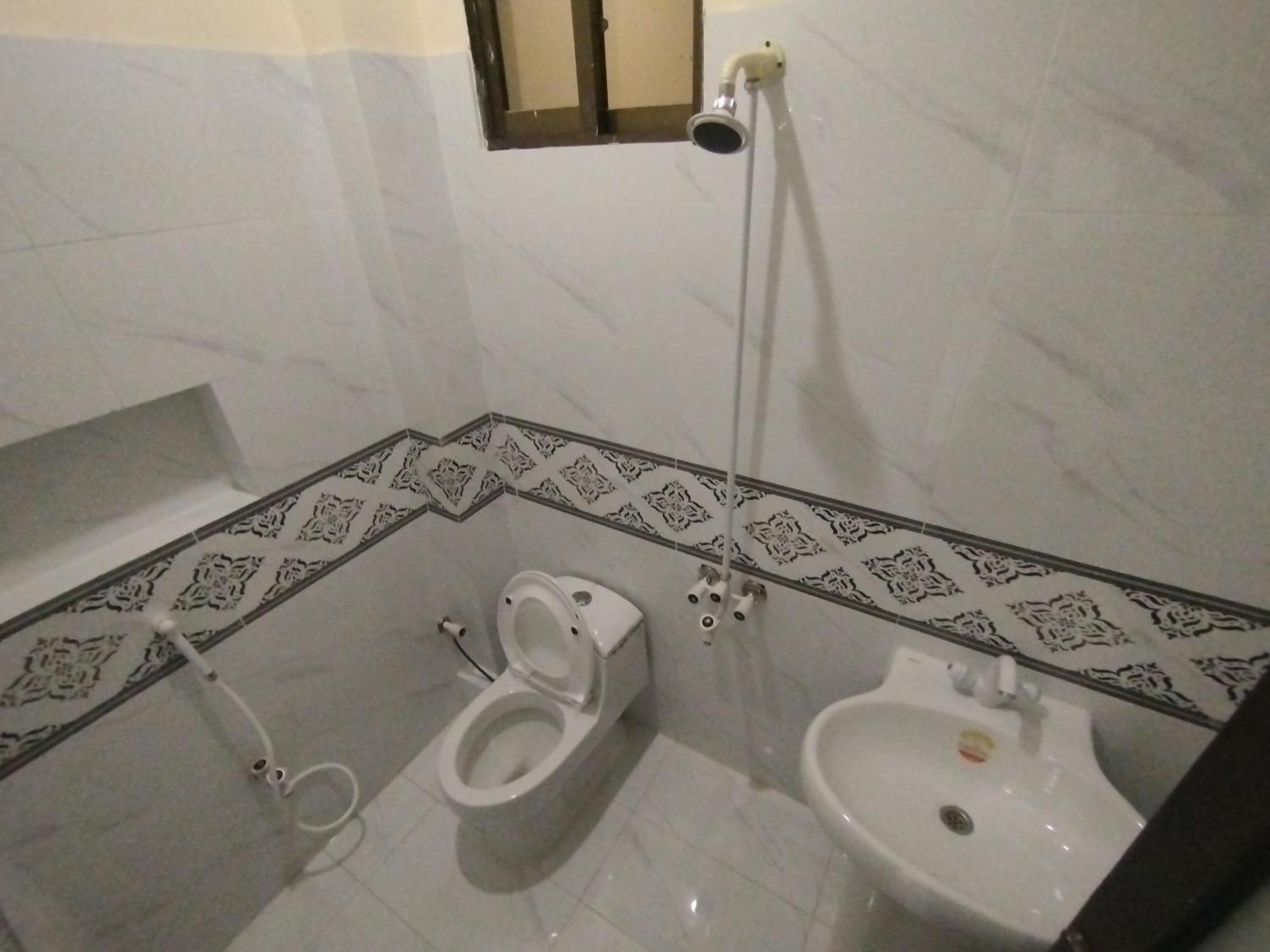 Hotel Crown Plaza, Near Karachi Airport, Darul Sehat Hospital, Dow, Agha Khan And Liaqat Hospital Esterno foto