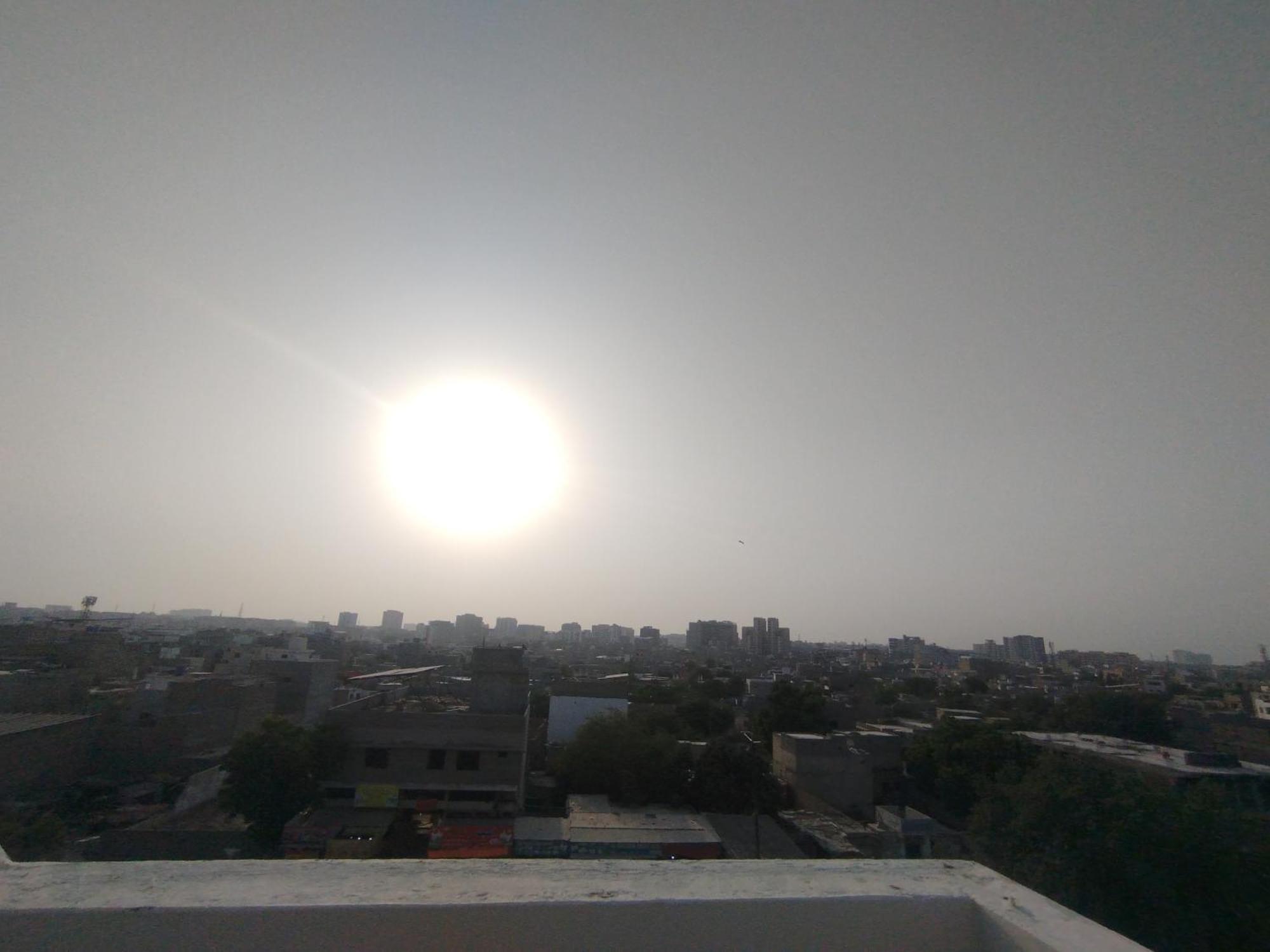 Hotel Crown Plaza, Near Karachi Airport, Darul Sehat Hospital, Dow, Agha Khan And Liaqat Hospital Esterno foto